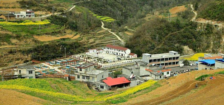 A scenic view of Luan Chengduanzhong Mu