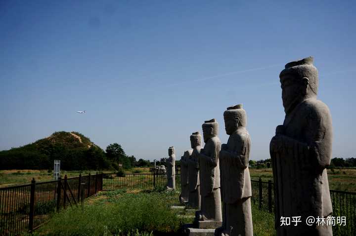 A scenic view of Luan Chengduanzhong Mu