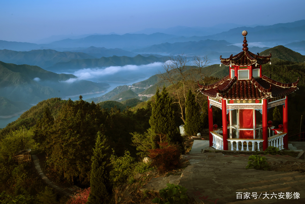 A scenic view of Luan Dushan He Jinzhai Geming Jiuzhiqun
