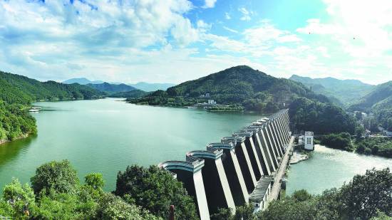 A scenic view of Luan Foziling Shuiku Liangongba
