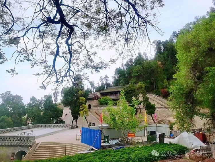 A scenic view of Luliang An Guo Temple