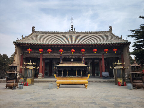 A scenic view of Luliang Houtu Shengmu Temple