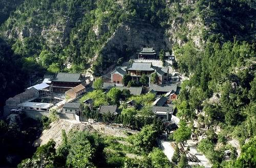 A scenic view of Luliang Jiaocheng Xuanzhong Temple