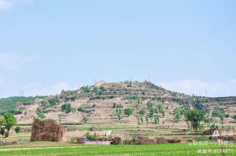 A scenic view of Luliang Nancun City Site