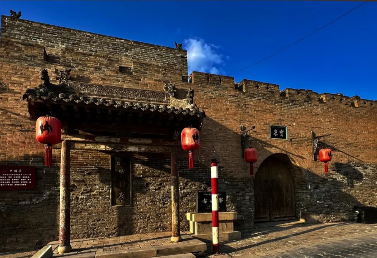 A scenic view of Luliang Xinghuacun Fenjiu Workshop