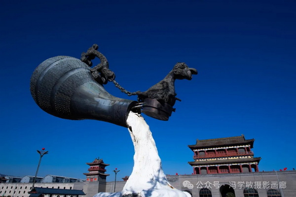 A scenic view of Luliang Xinghuacun Fenjiu Workshop