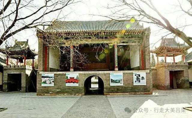 A scenic view of Luliang Ze Tian Miao