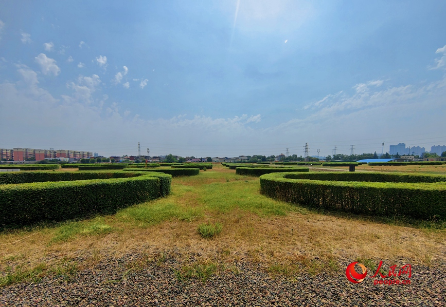 A scenic view of Luoyang Dayunhe Huiluocang