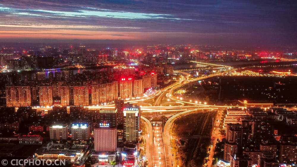 A scenic view of Luoyang Gongling