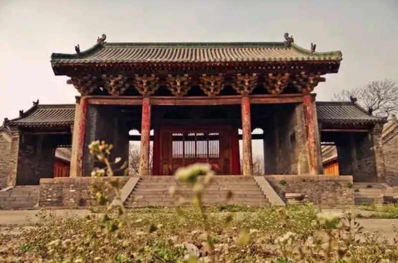 A scenic view of Luoyang Henanfuwenmiao