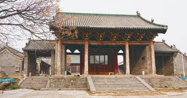 A scenic view of Luoyang Henanfuwenmiao