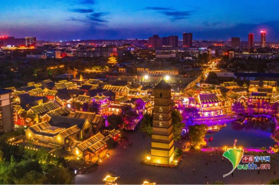 A scenic view of Luoyang Huaguogucheng