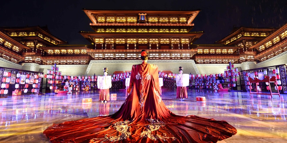 A scenic view of Luoyang Huaguogucheng