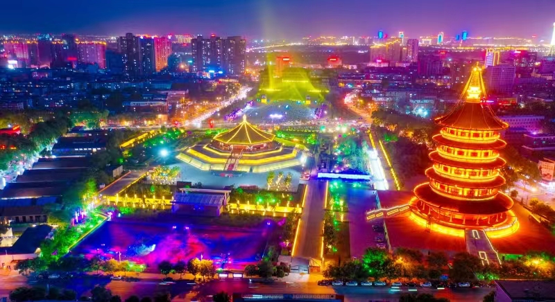 A scenic view of Luoyang Liangchengguli