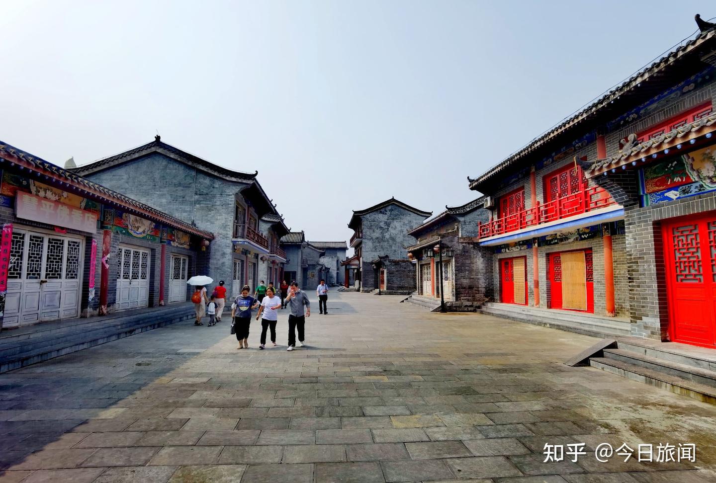 A scenic view of Luoyang Lingshansi