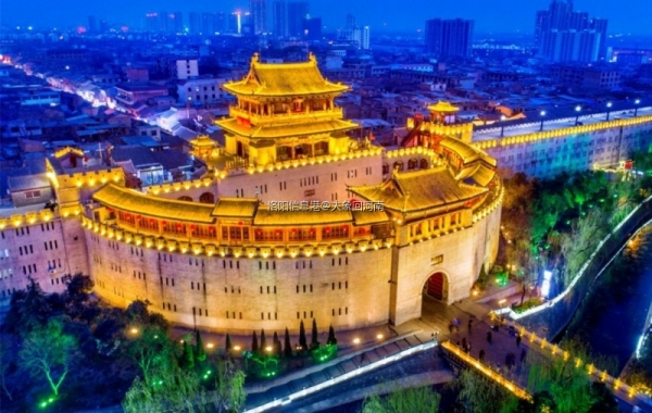 A scenic view of Luoyang Liuguogucheng