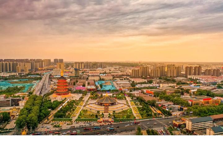 A scenic view of Luoyang Qilipingyizhi