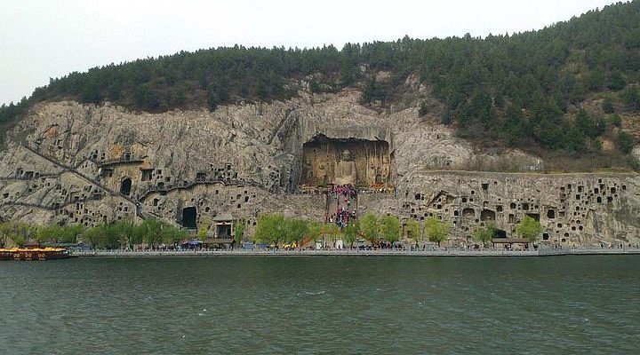 A scenic view of Luoyang Shengxiantaizibei