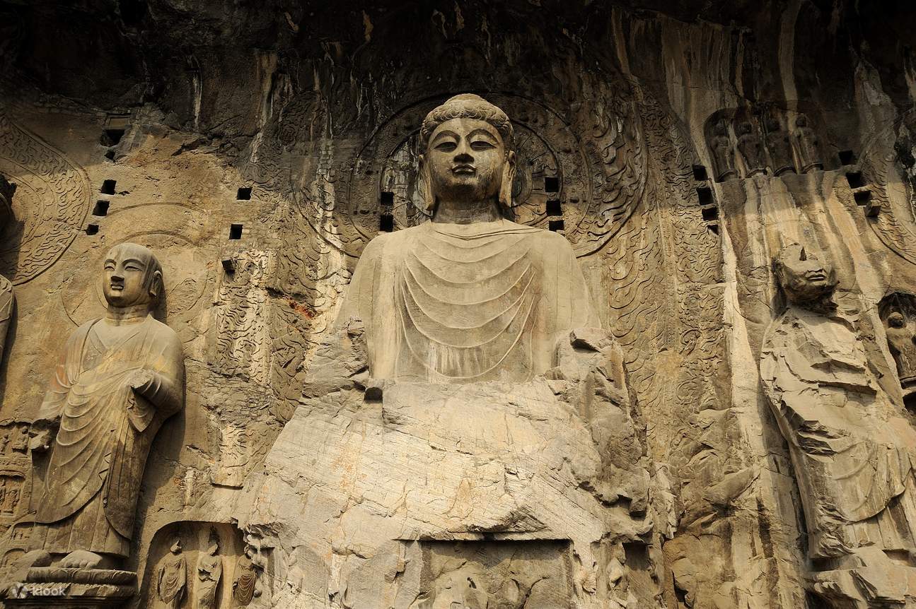 A scenic view of Luoyang Shuiquanshiku