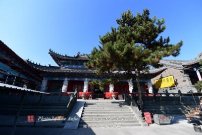 A scenic view of Luoyang Wuhuasita