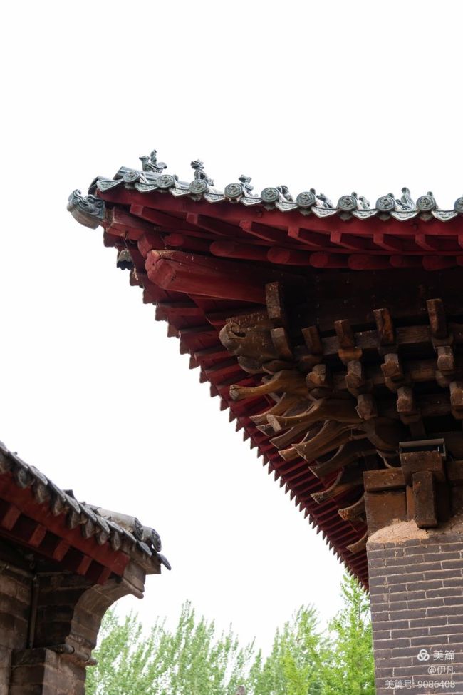A scenic view of Luoyang Xinangongzhenguan