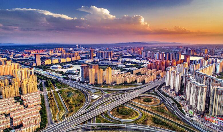 A scenic view of Luoyang Yiyangfuchangge