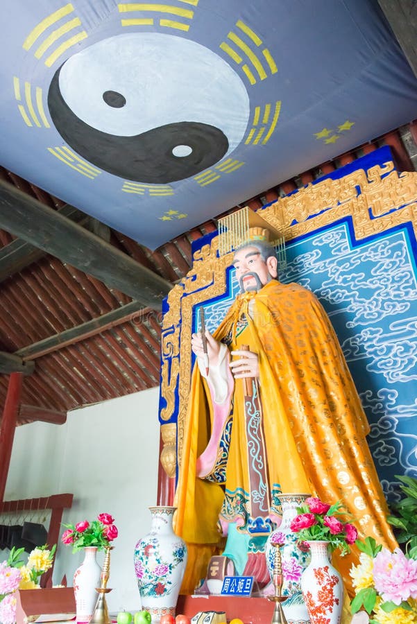 A scenic view of Luoyang Zhougongmiao