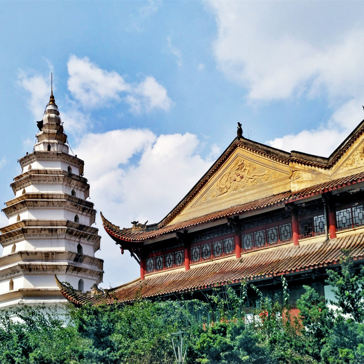 A scenic view of Luzhou Baoenta
