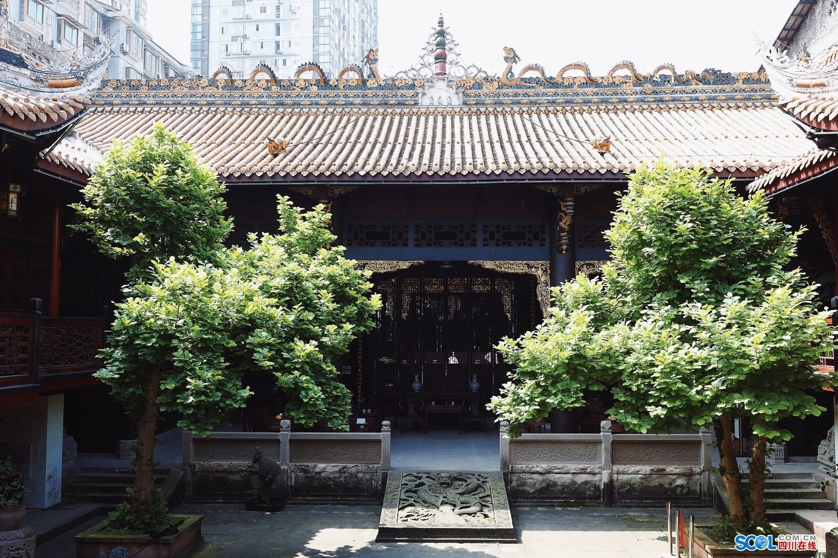 A scenic view of Luzhou Chunqiuci
