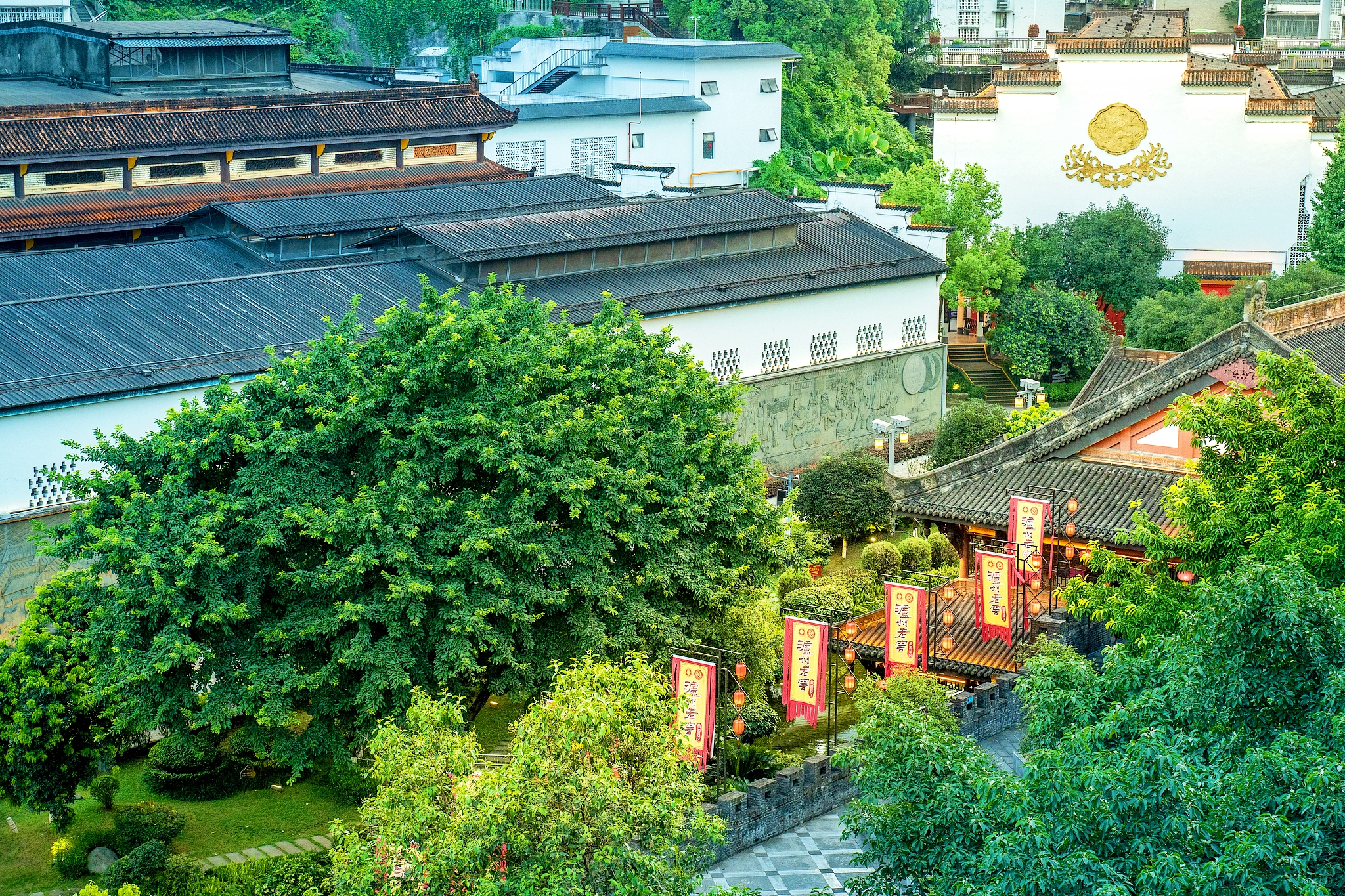 A scenic view of Luzhou Daqu Laojiaochi