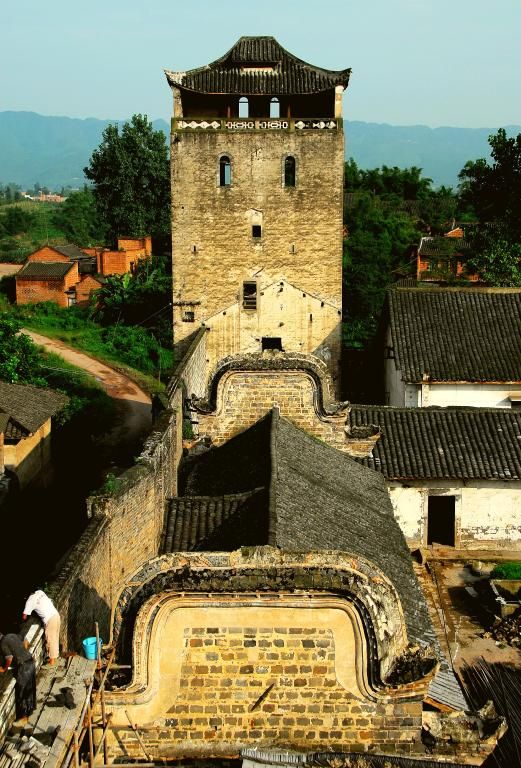 A scenic view of Luzhou Luxian Qushi Zhuangyuan