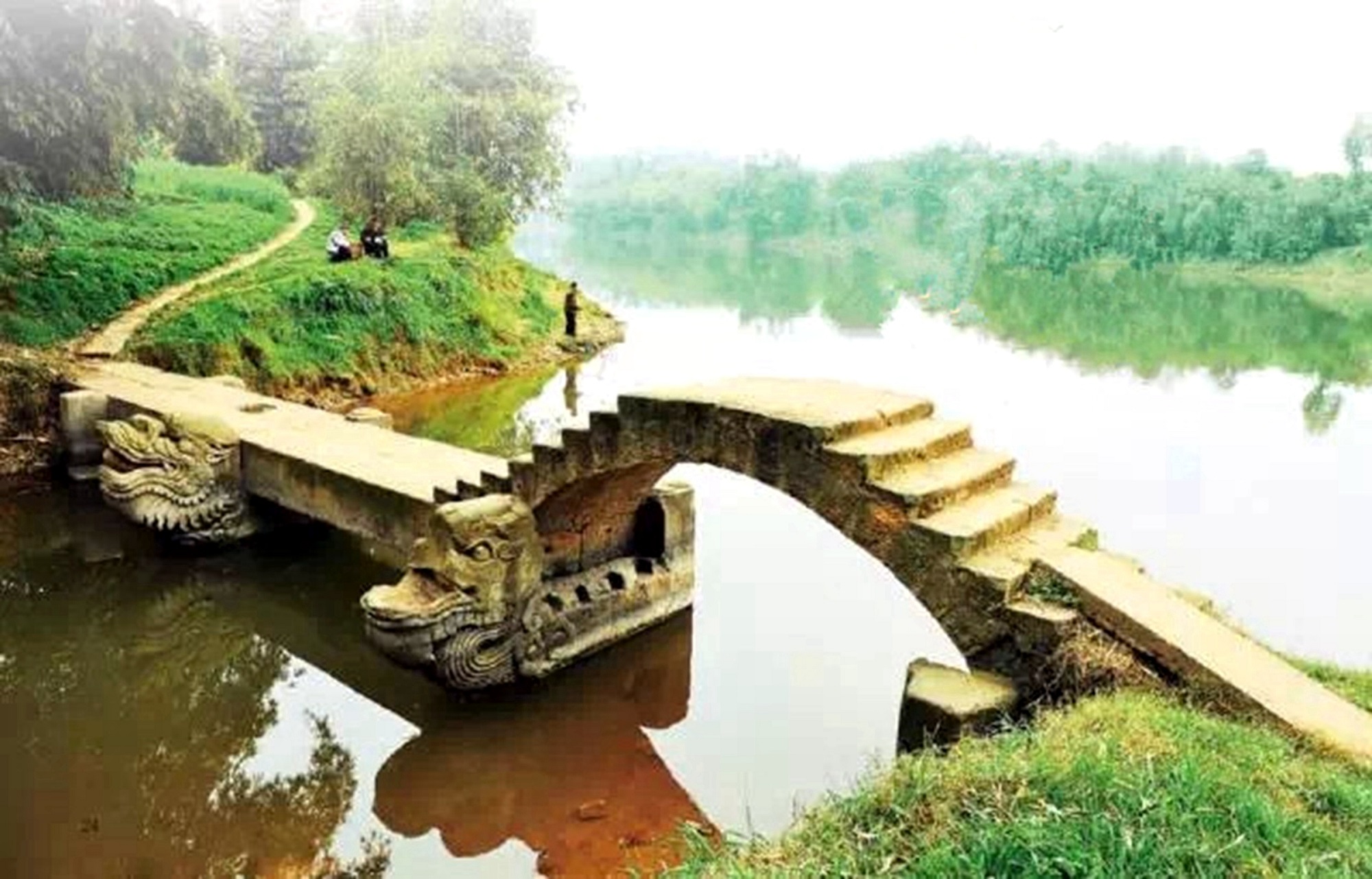 A scenic view of Luzhou Luxian Songmu