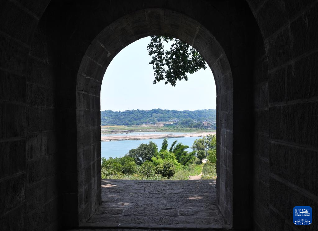 A scenic view of Luzhou Shenbicheng Yizhi