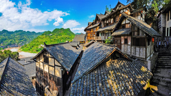 A scenic view of Luzhou Yaoba Zhen Gujianzhuqun