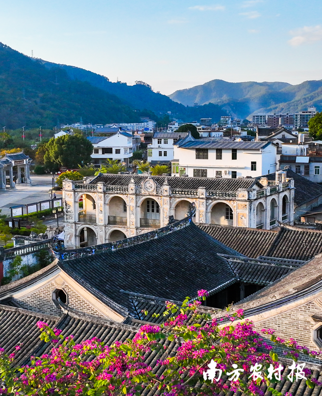 A scenic view of Meizhou Dabu Zhaoqingtang