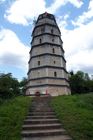 A scenic view of Meizhou Shixiongshan Yizhi