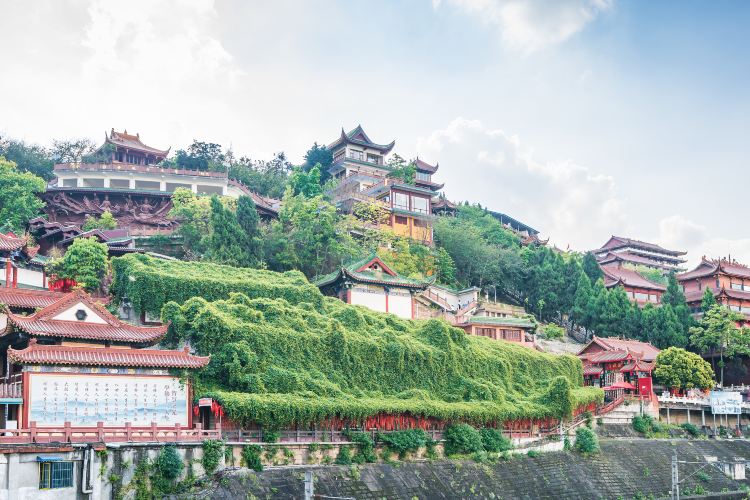 A scenic view of Mianyang Kaixisi