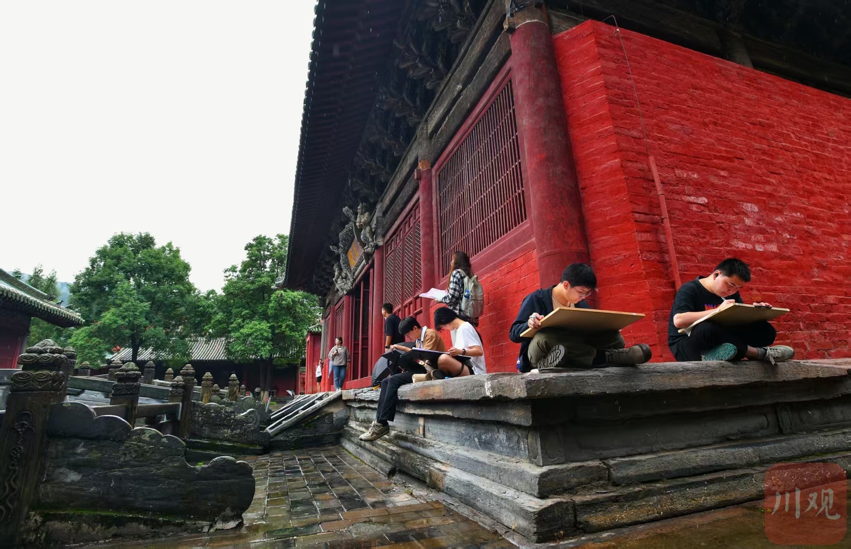 A scenic view of Mianyang Pingwu Baoensi
