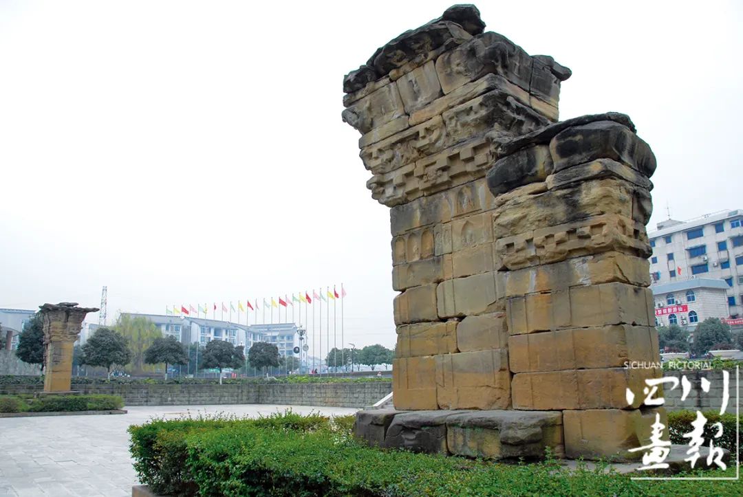 A scenic view of Mianyang Pingyang Fujun Que