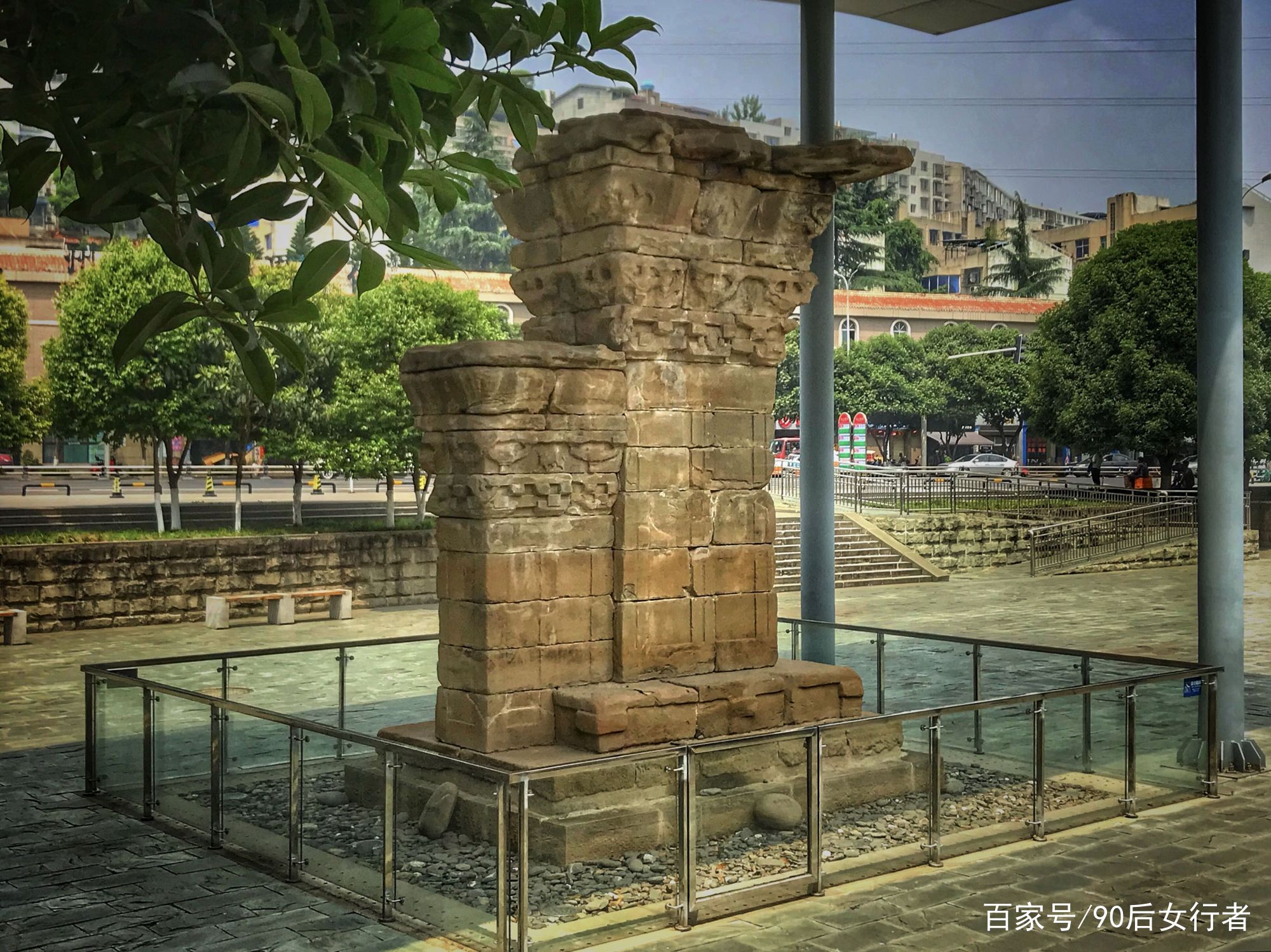 A scenic view of Mianyang Pingyang Fujun Que