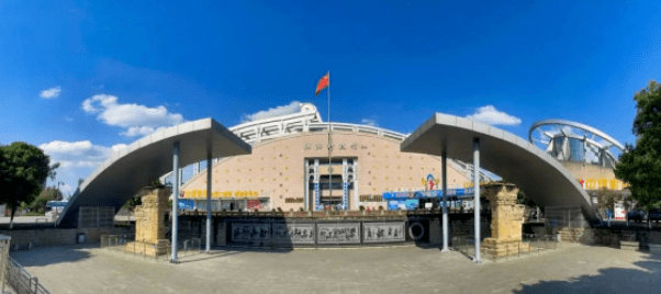 A scenic view of Mianyang Pingyang Fujun Que