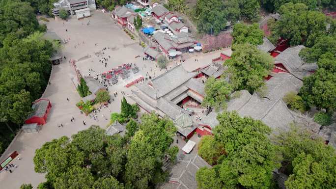 A scenic view of Mianyang Qiqushan Damiao