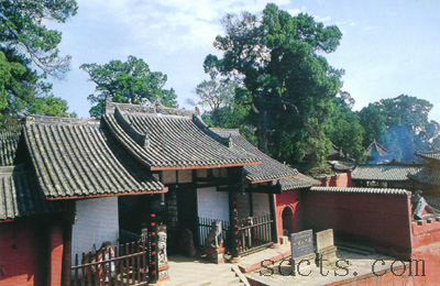 A scenic view of Mianyang Qiqushan Damiao