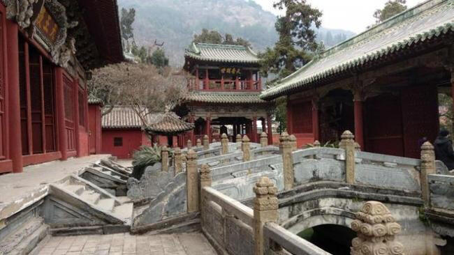 A scenic view of Mianyang Zunshengsi