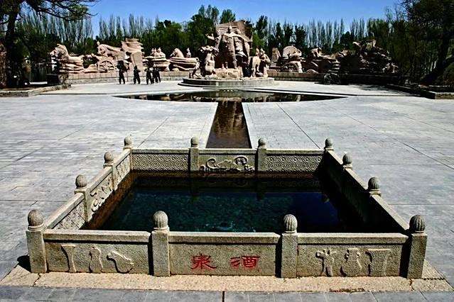 A scenic view of Nanchang Zijincheng Tiehe Gumuqun