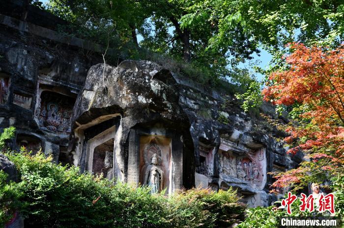 A scenic view of Nanchong Daxiangshan Moya Zaoxiang