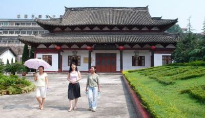 A scenic view of Nanchong Langzhong Guanyinsi