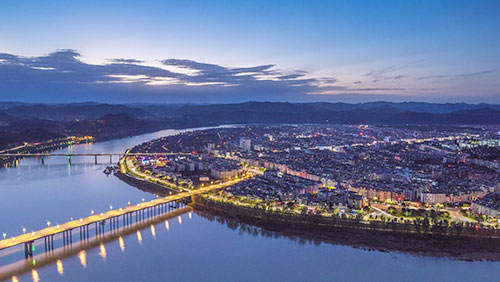 A scenic view of Nanchong Langzhong Guanyinsi