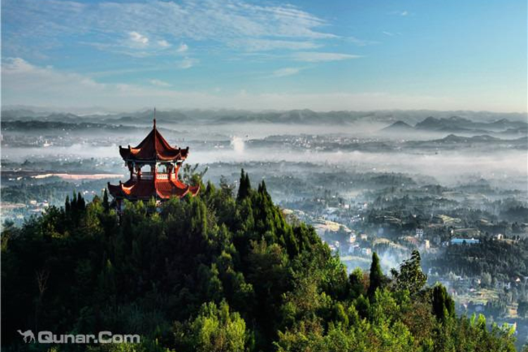 A scenic view of Nanchong Zhanghuanhou Ci