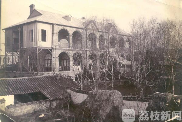 A scenic view of Nanjing Gulou Malin Yiyuan Jiuzhi